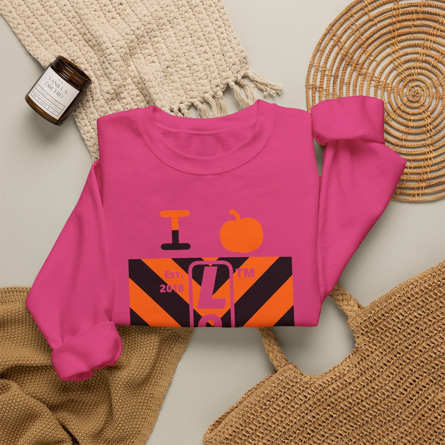 I pumpkin LongD Chicago negative upright downward chevron 4-print logo crewneck sweatshirt