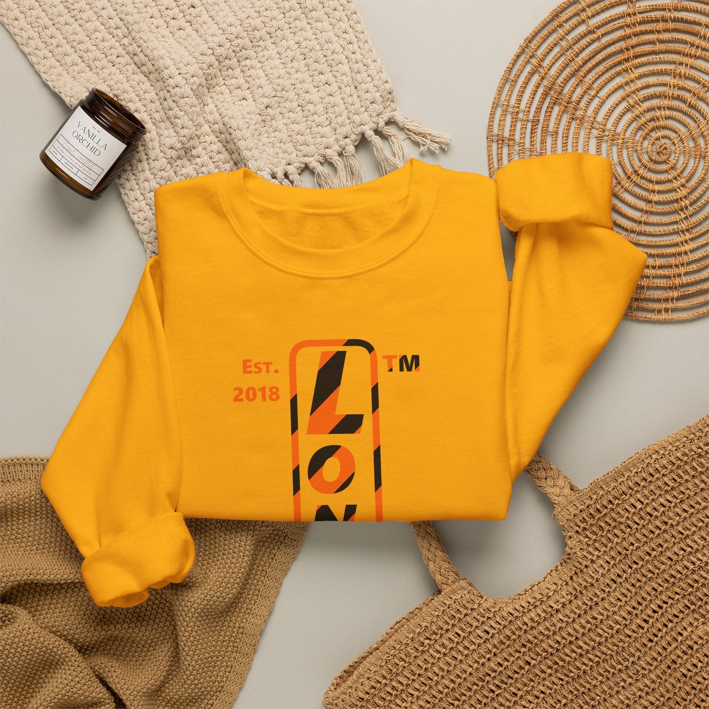 LongD Chicago positive upright pixel-weighted 12-striped 4-print logo (Halloween colors) crewneck sweatshirt