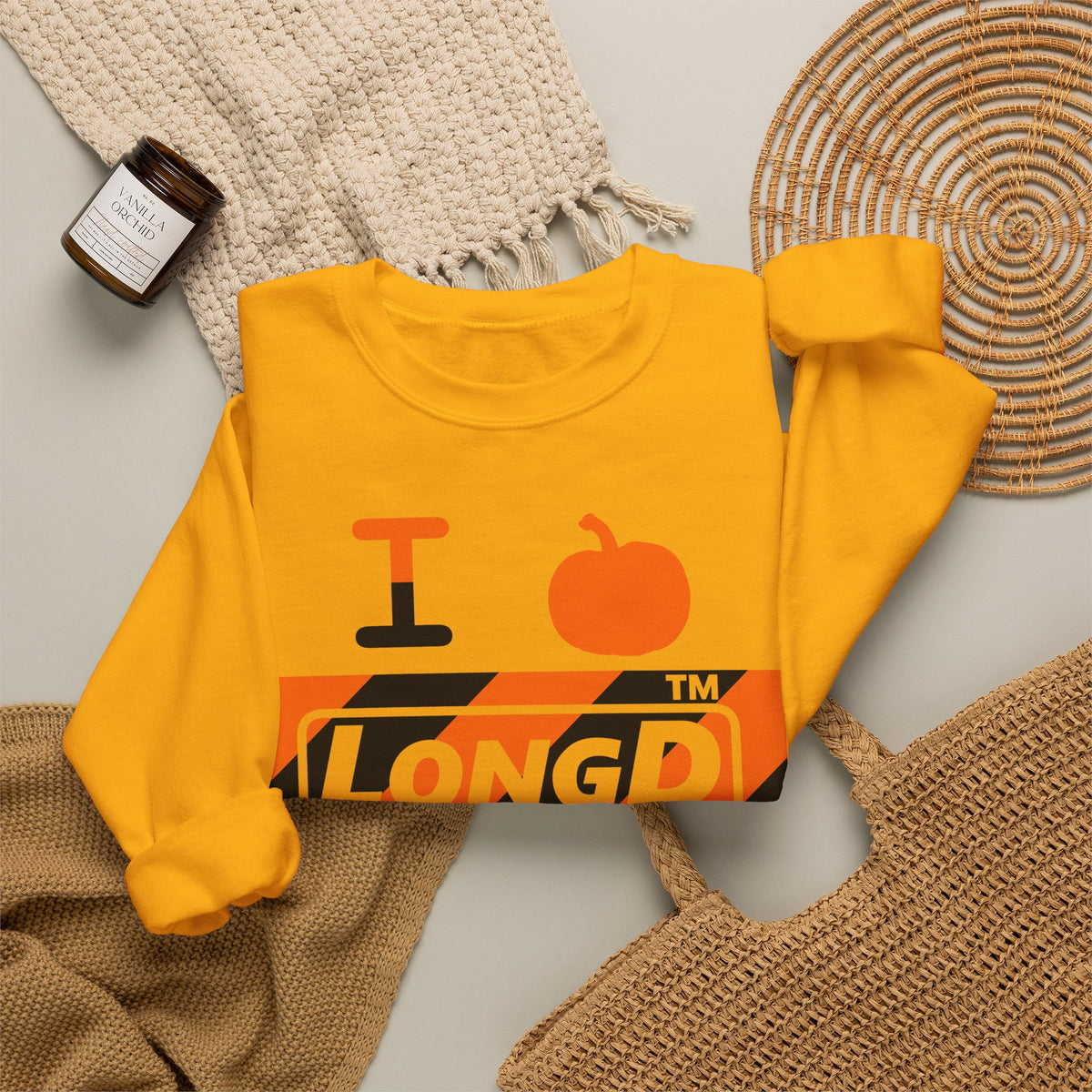 I pumpkin LongD Chicago negative diagonal 6-striped logo crewneck sweatshirt
