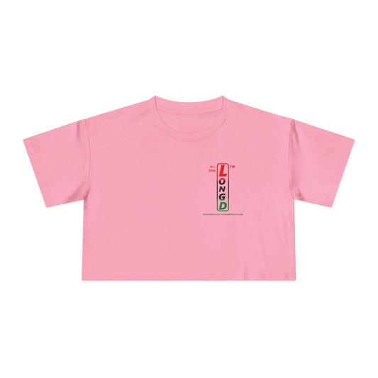 Positive horizontal 3-striped upright single-breasted tag-domain logo crop tee (Juneteenth colors)