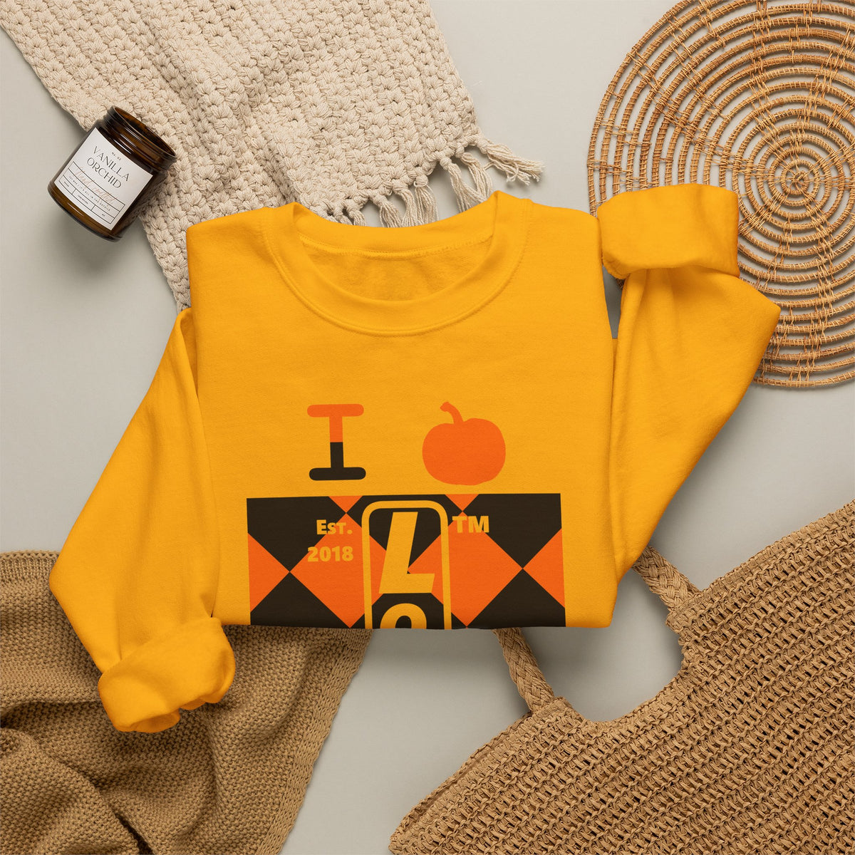 I pumpkin LongD Tag negative upright argyle logo crewneck sweatshirt
