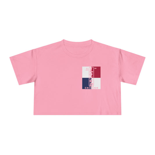 Negative quarters upright single-breasted Chicago logo crop tee (Patriotic colors)